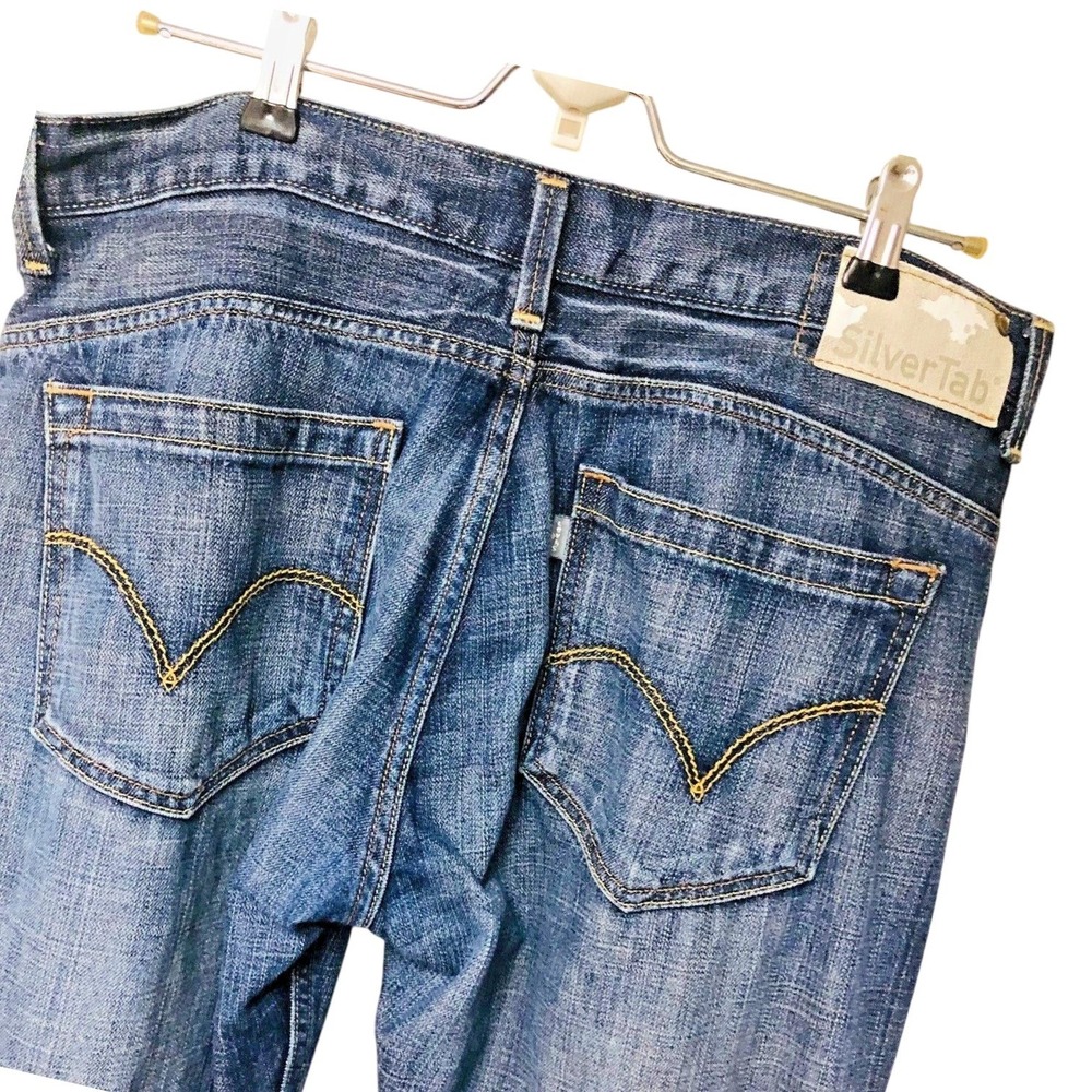 Vintage Levi's SILVER TAB Jeans Bootcut Med Wash Leather Patch Mens 34‎ 36x31